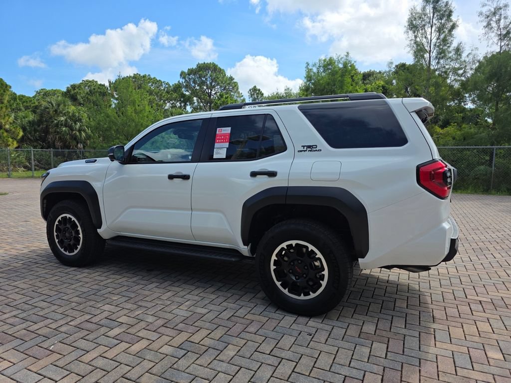 New 2026 Toyota 4Runner TRD Off-Road Premium AWD/4WD image 9
