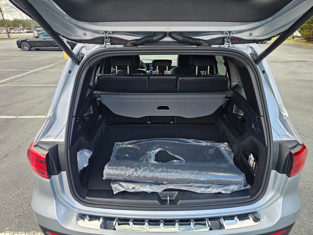 Used 2026 Mercedes-Benz GLB 250 image 25