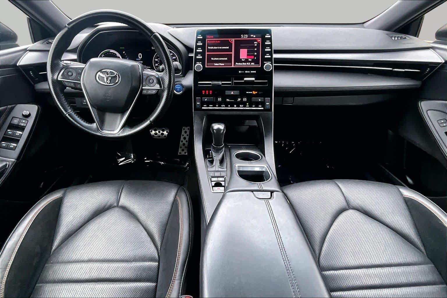 Used 2022 Toyota Avalon XSE FWD image 16