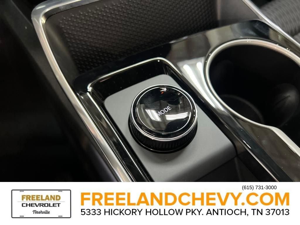 New 2026 Chevrolet Equinox LT image 13