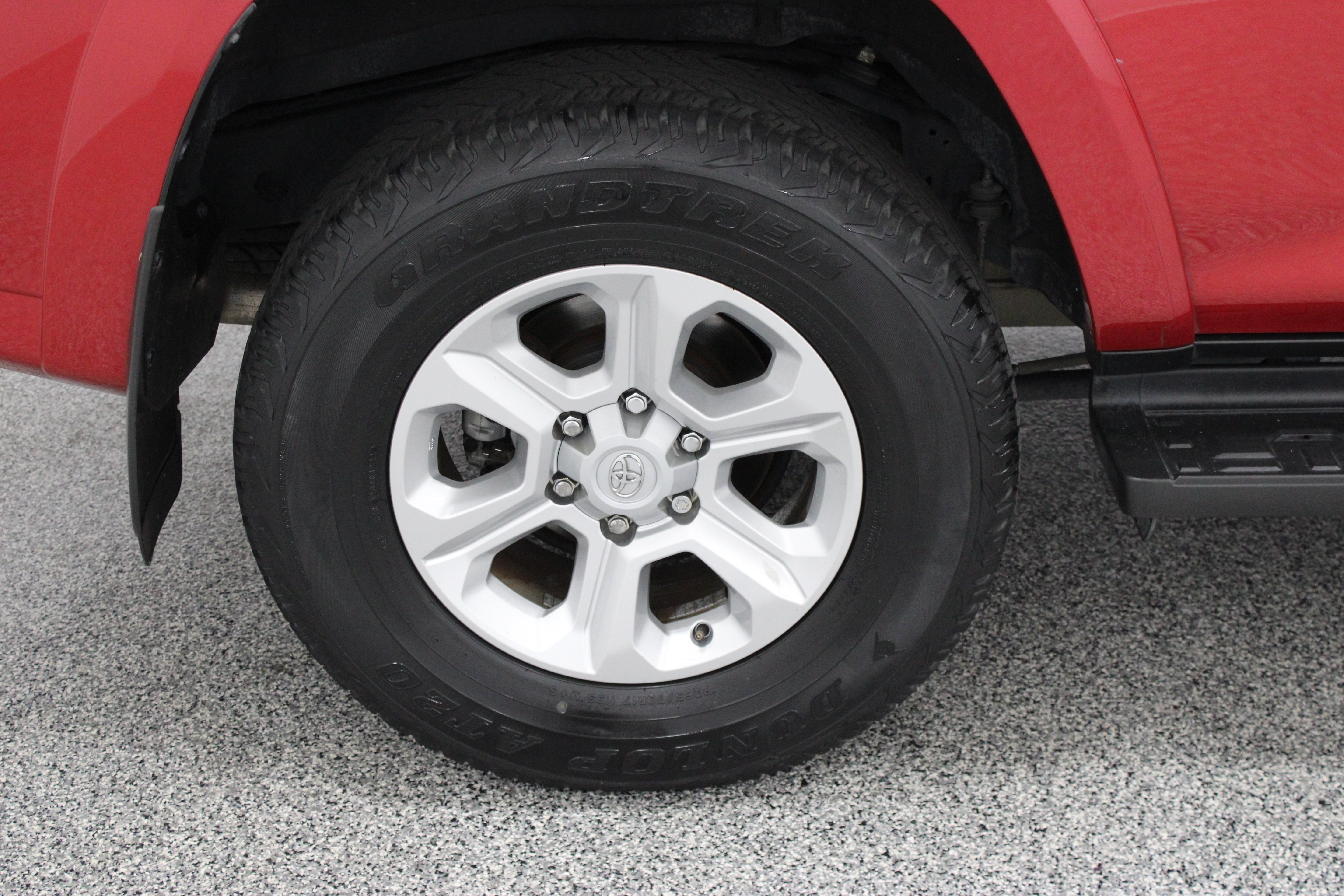 Used 2023 Toyota 4Runner SR5 Premium AWD/4WD image 6
