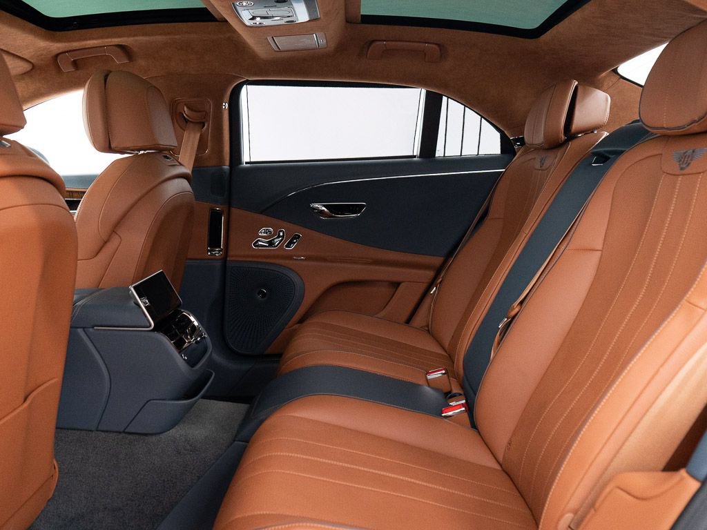 Certified 2022 Bentley Flying Spur V8 AWD/4WD image 24