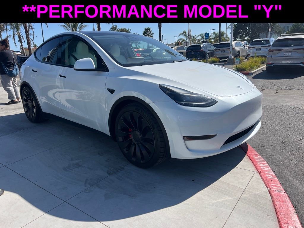 Used 2023 Tesla Model Y Performance image 38