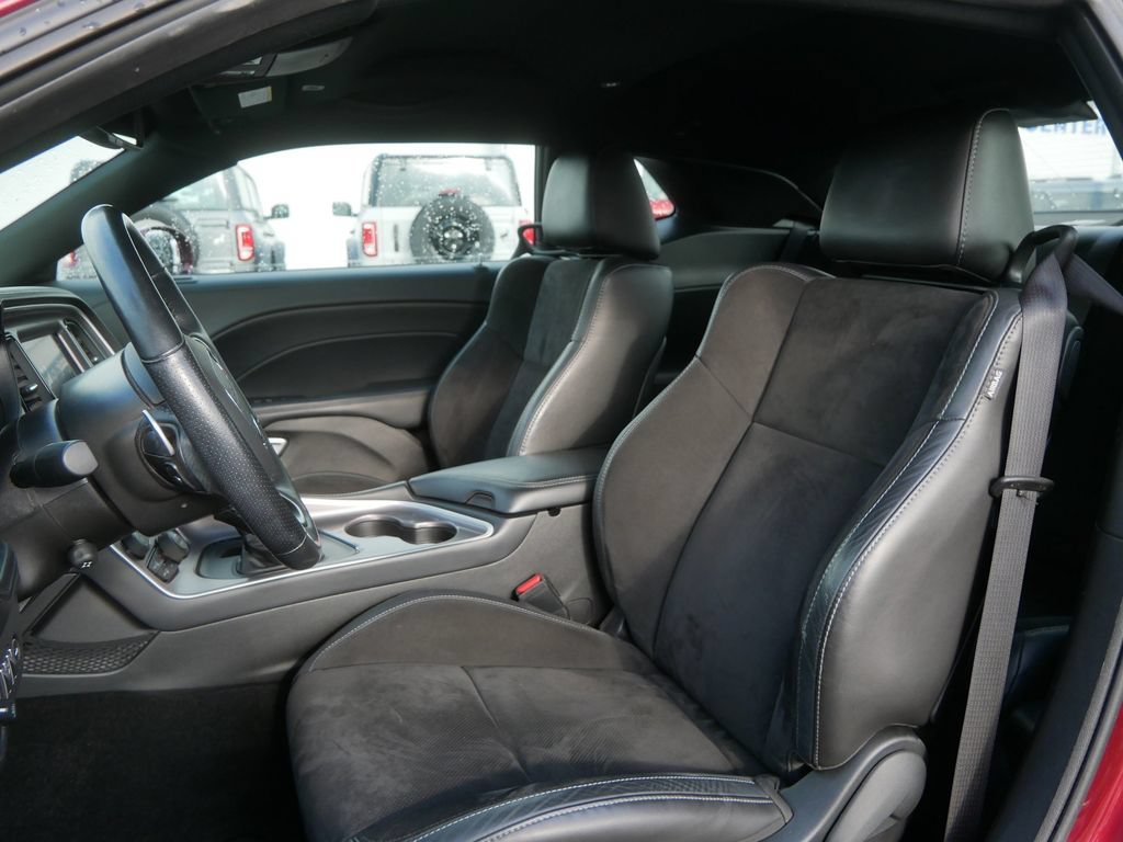 Used 2022 Dodge Challenger GT w/ Plus Package AWD/4WD image 9