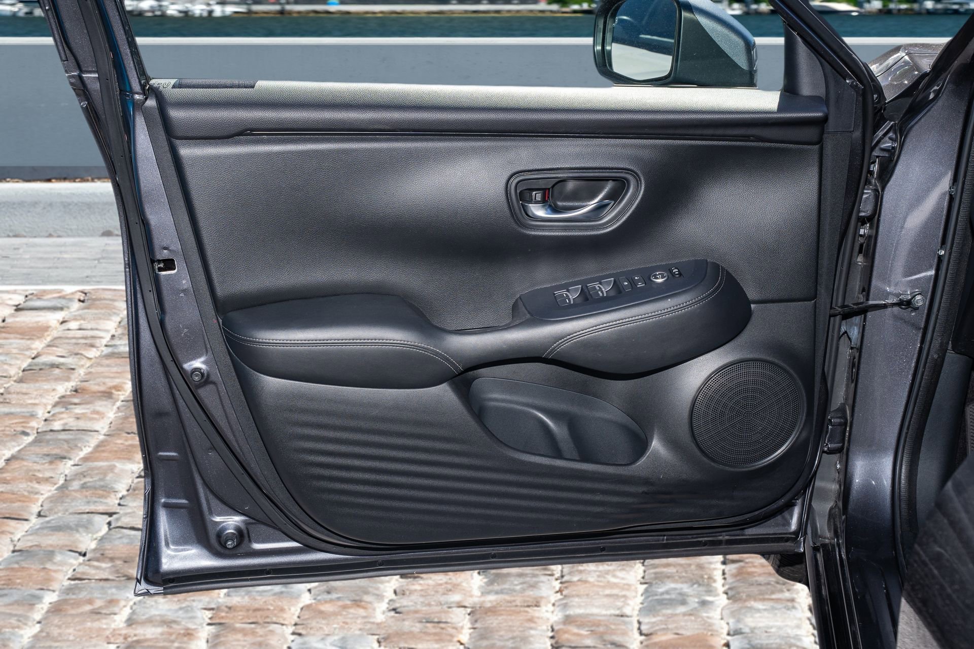 Certified 2023 Honda HR-V EX-L image 10