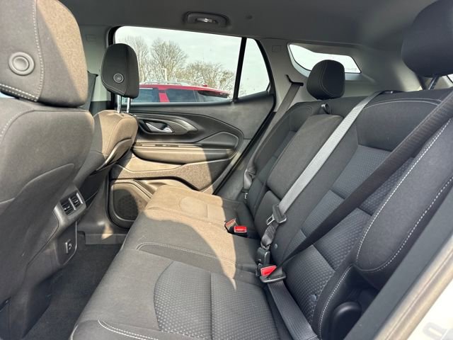 Used 2024 GMC Terrain SLE image 10