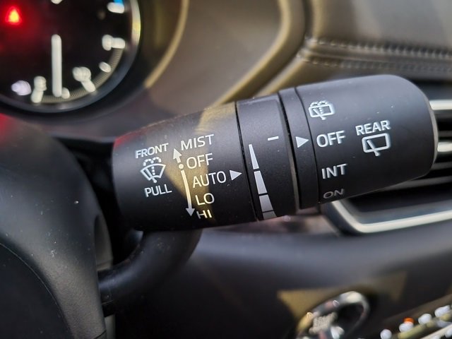 Used 2023 MAZDA CX-5 Signature image 33