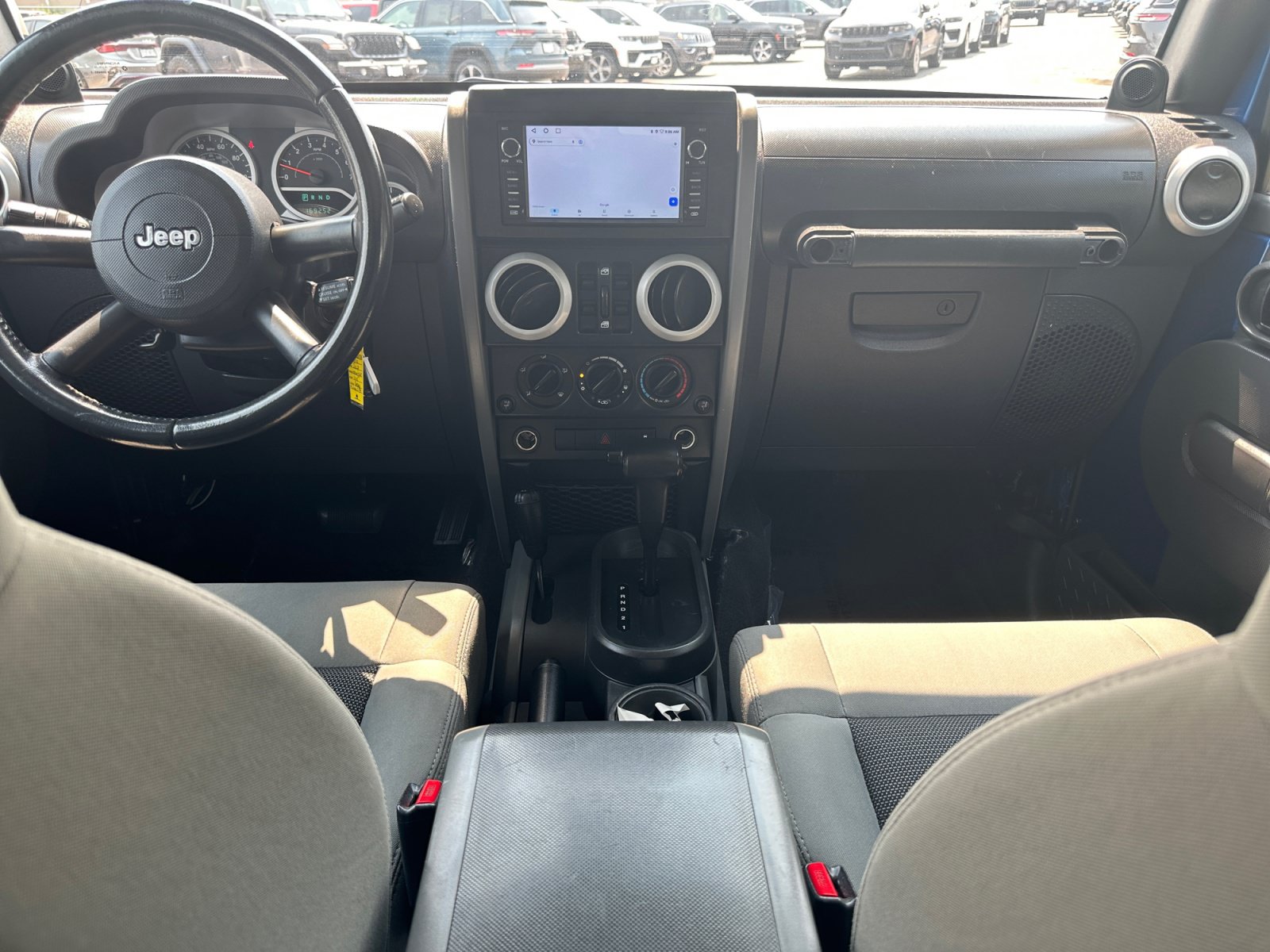 Used 2010 Jeep Wrangler Unlimited Sport AWD/4WD image 17