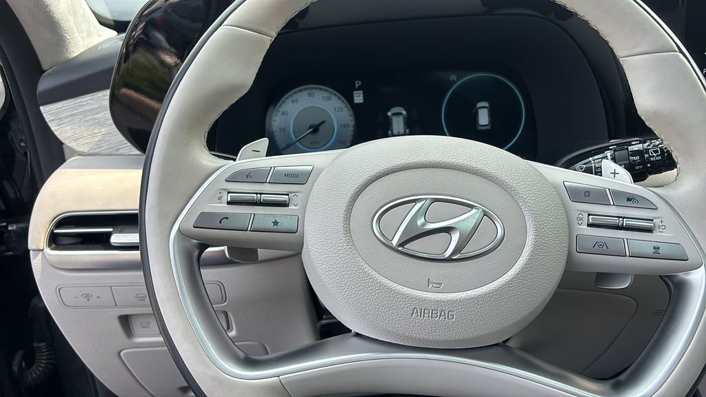 Used 2024 Hyundai Palisade Calligraphy image 17