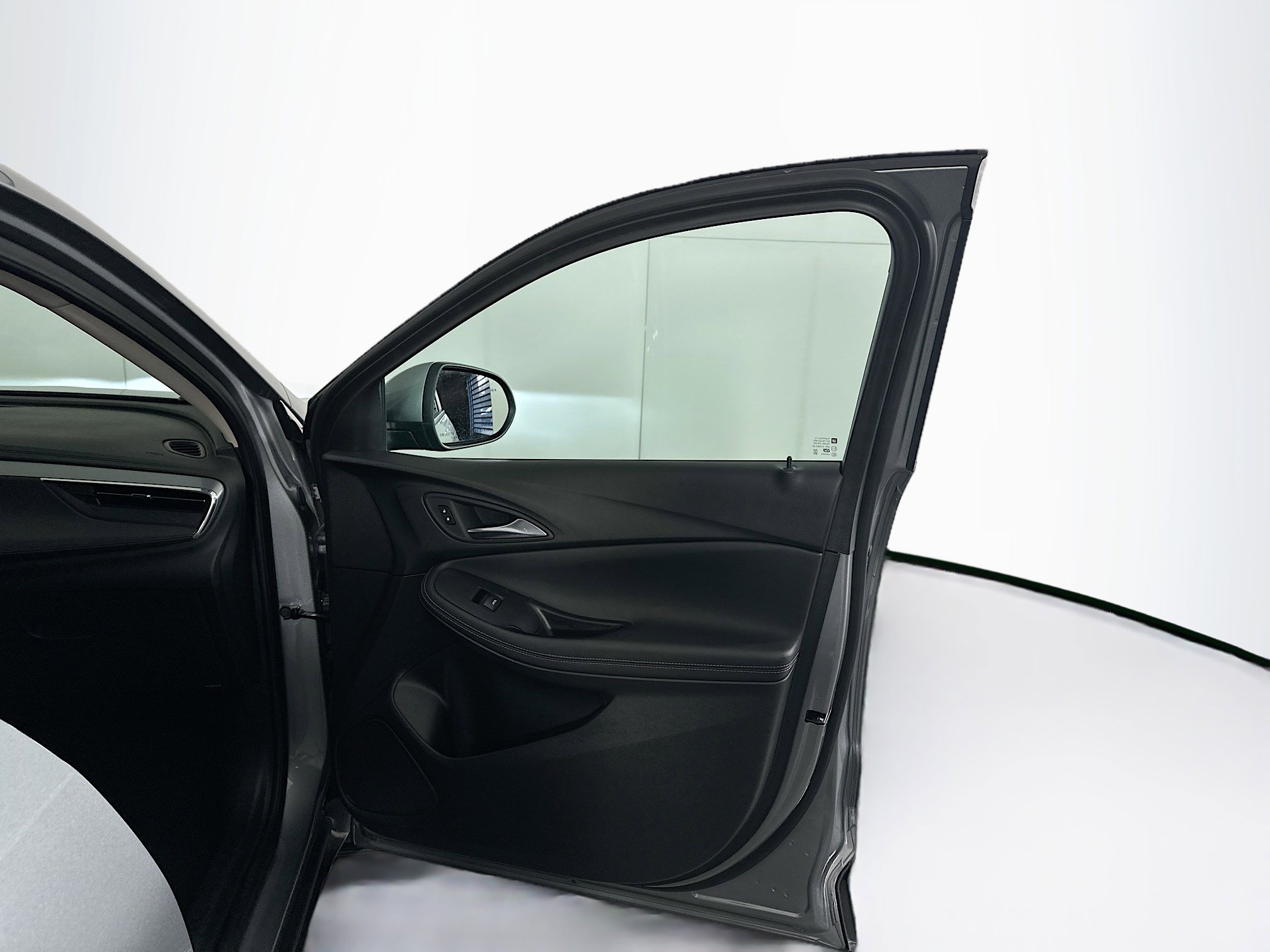 Used 2025 Buick Encore GX Preferred image 29