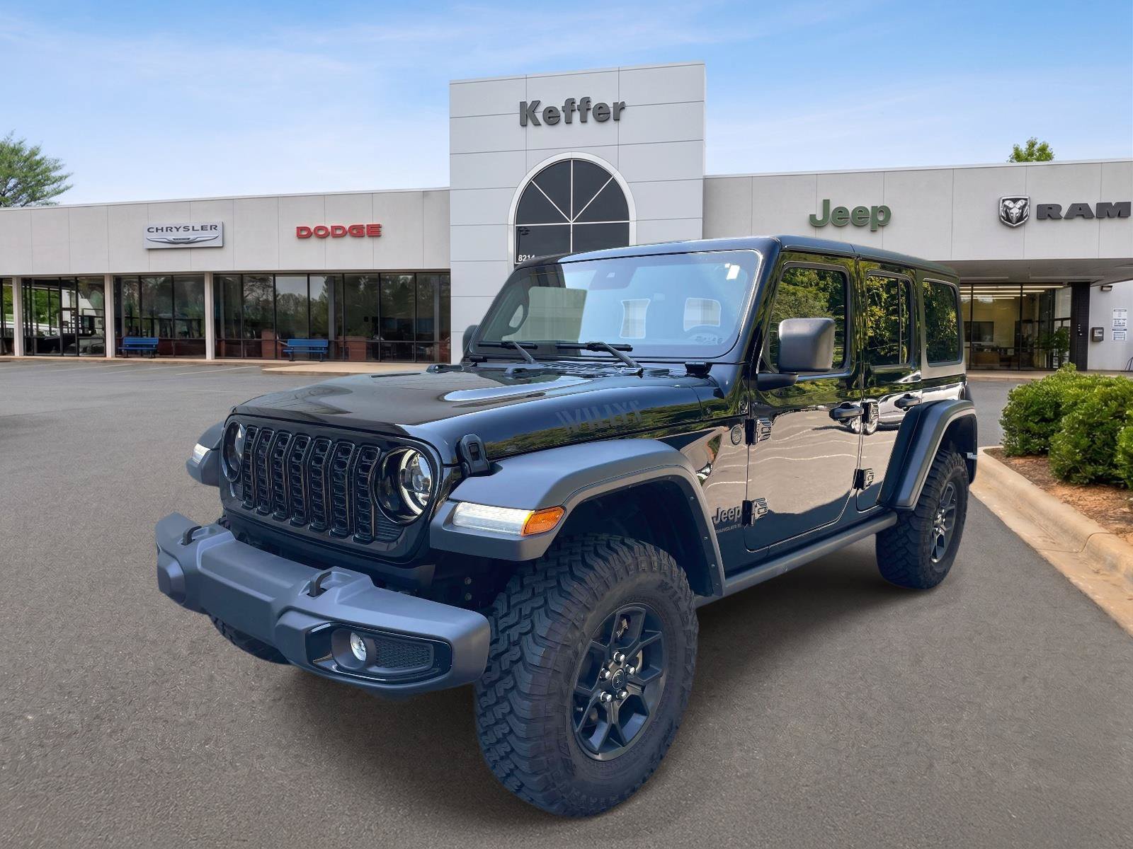 Used 2025 Jeep Wrangler Unlimited Sport AWD/4WD image 1