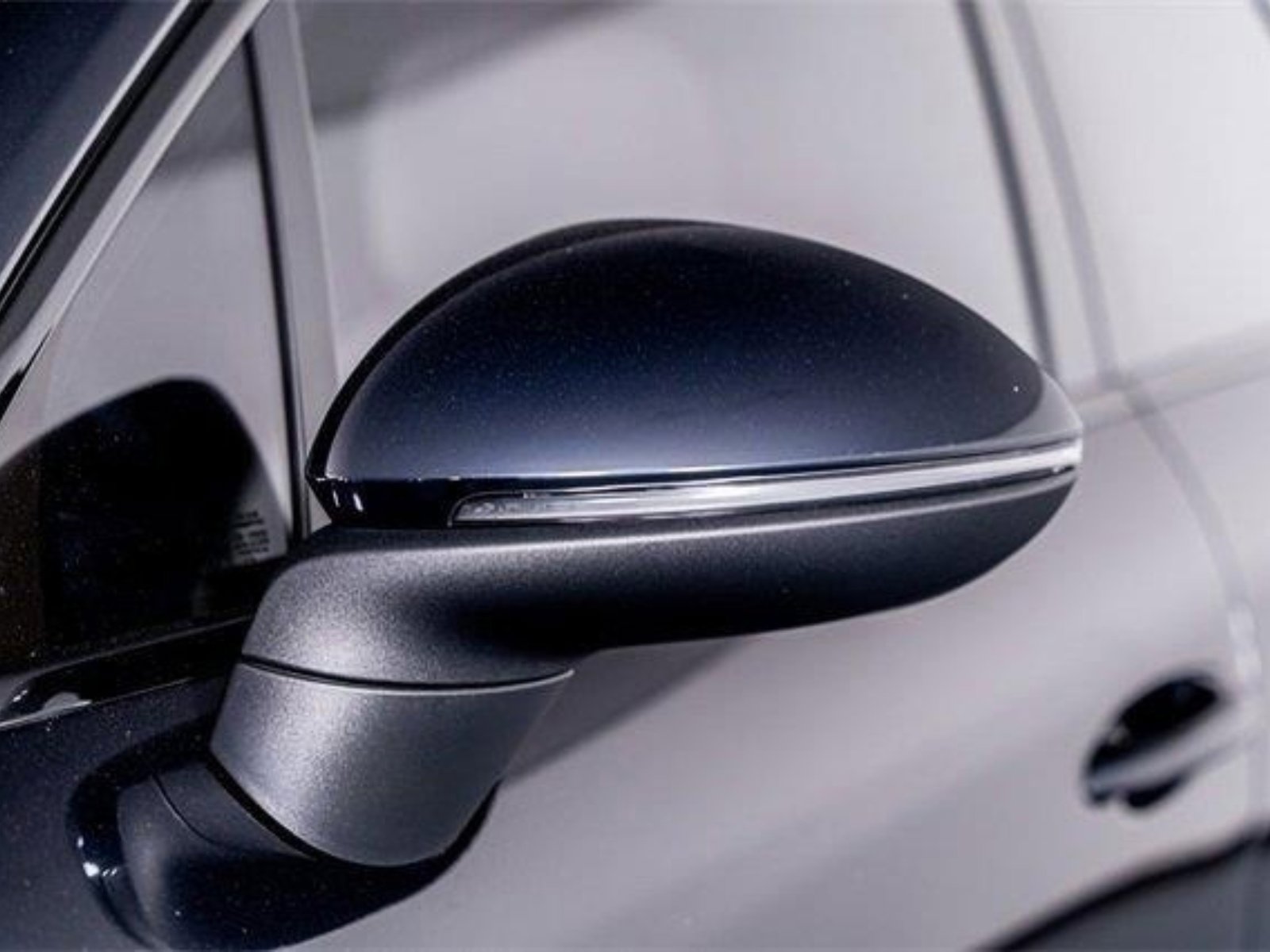 Used 2022 Porsche Cayenne S image 28