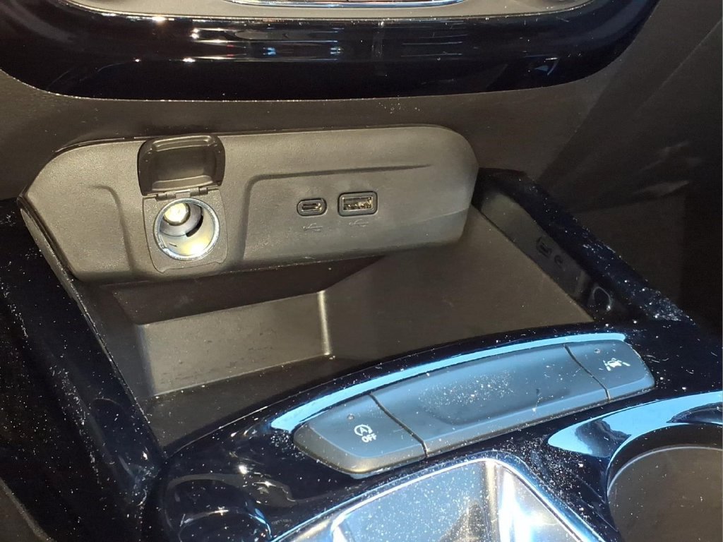 Used 2026 Chevrolet Trax RS w/ Driver Confidence Package FWD image 26