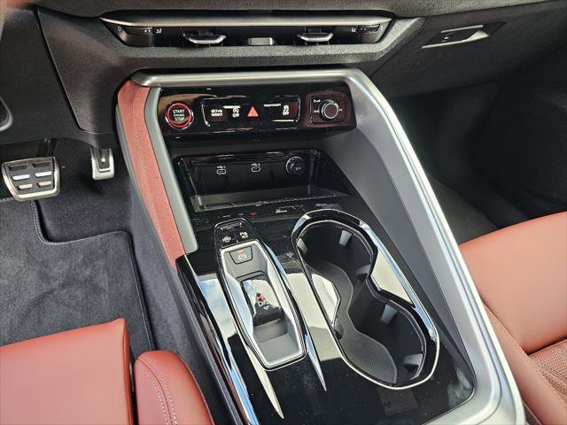 New 2025 Audi SQ5 Premium Plus image 11