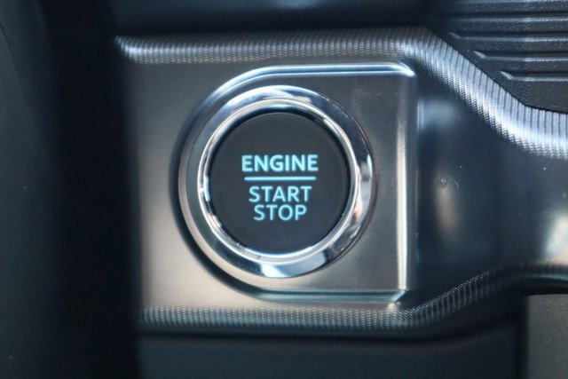 Used 2025 Ford F150 Lariat w/ Equipment Group 502A High image 12