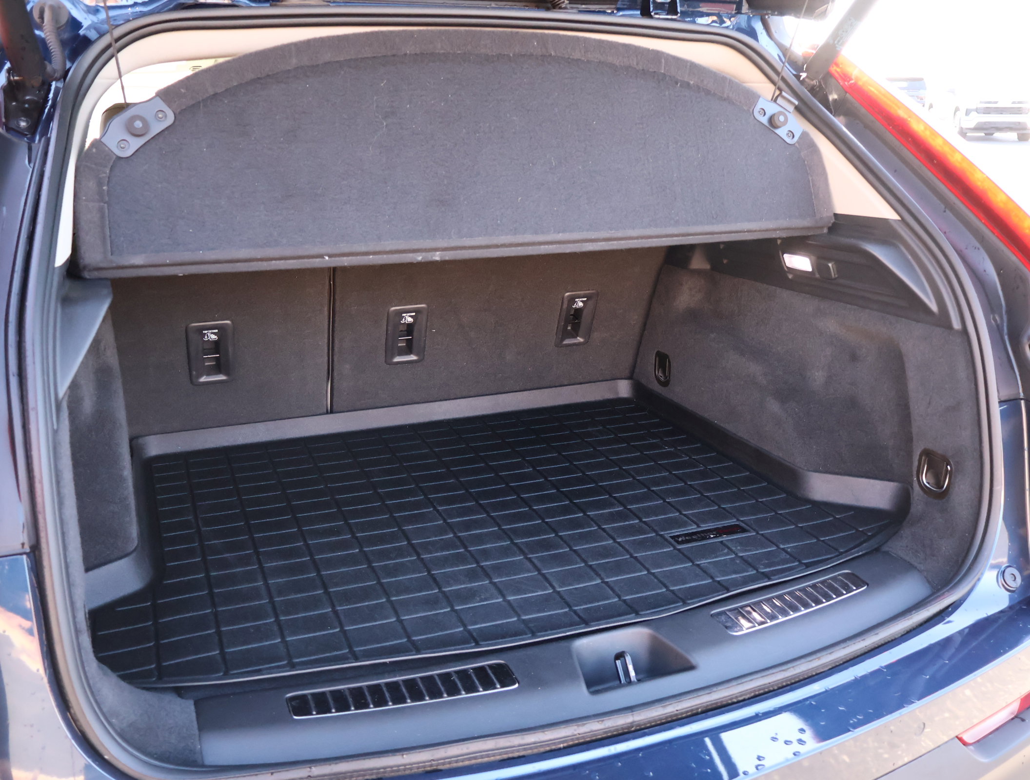 Used 2019 Cadillac XT4 Premium Luxury image 25