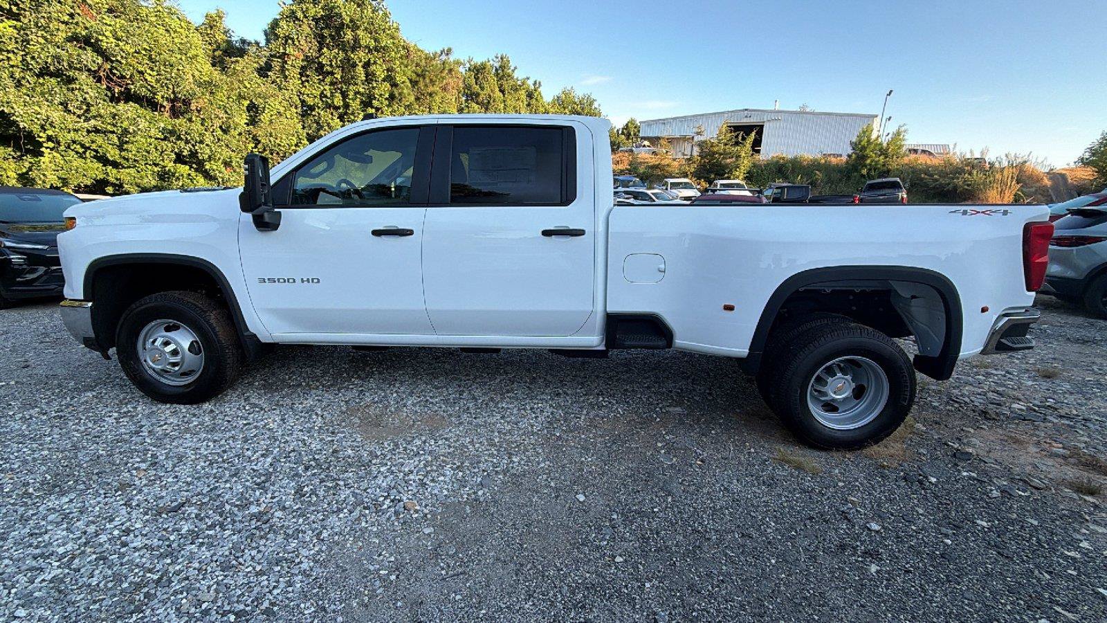 New 2026 Chevrolet Silverado 3500 W/T AWD/4WD image 11