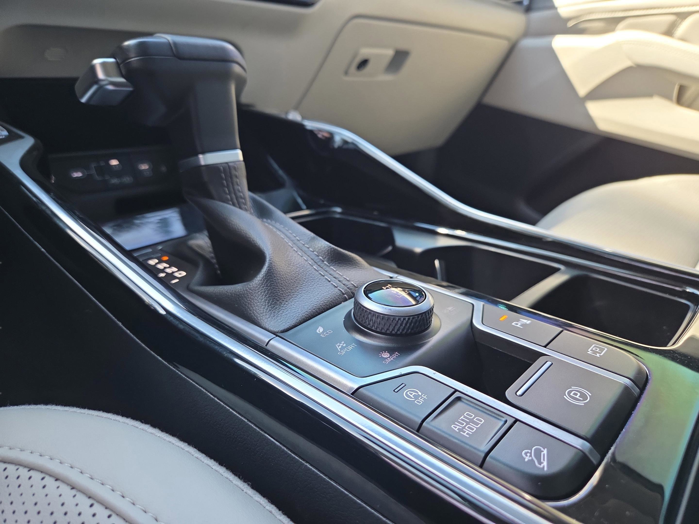 Used 2024 Kia Sorento SX image 44