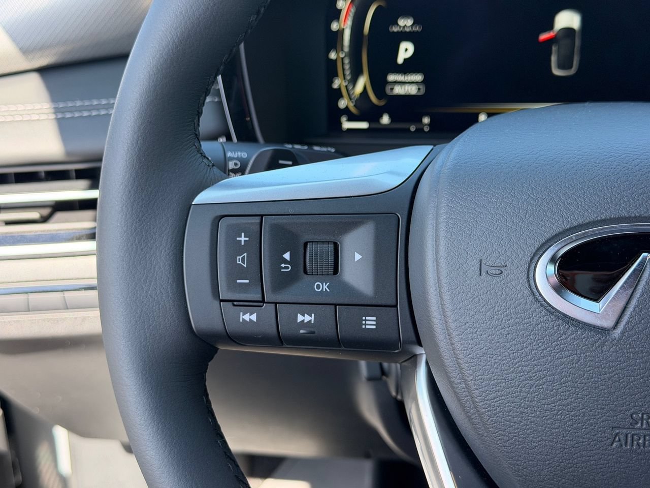 New 2027 INFINITI QX60 Sport AWD/4WD image 14