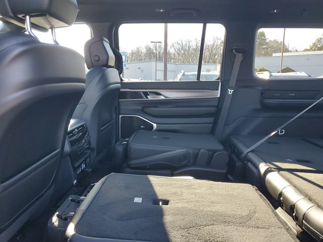 New 2026 Jeep Grand Wagoneer Limited AWD/4WD image 13