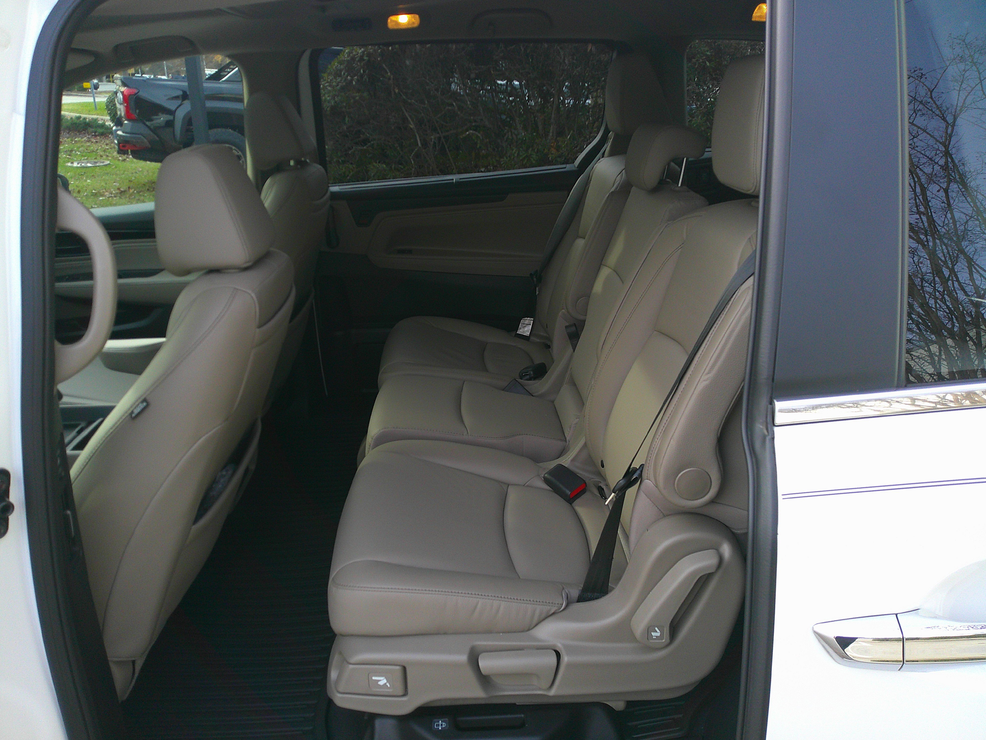 Used 2022 Honda Odyssey Touring image 31