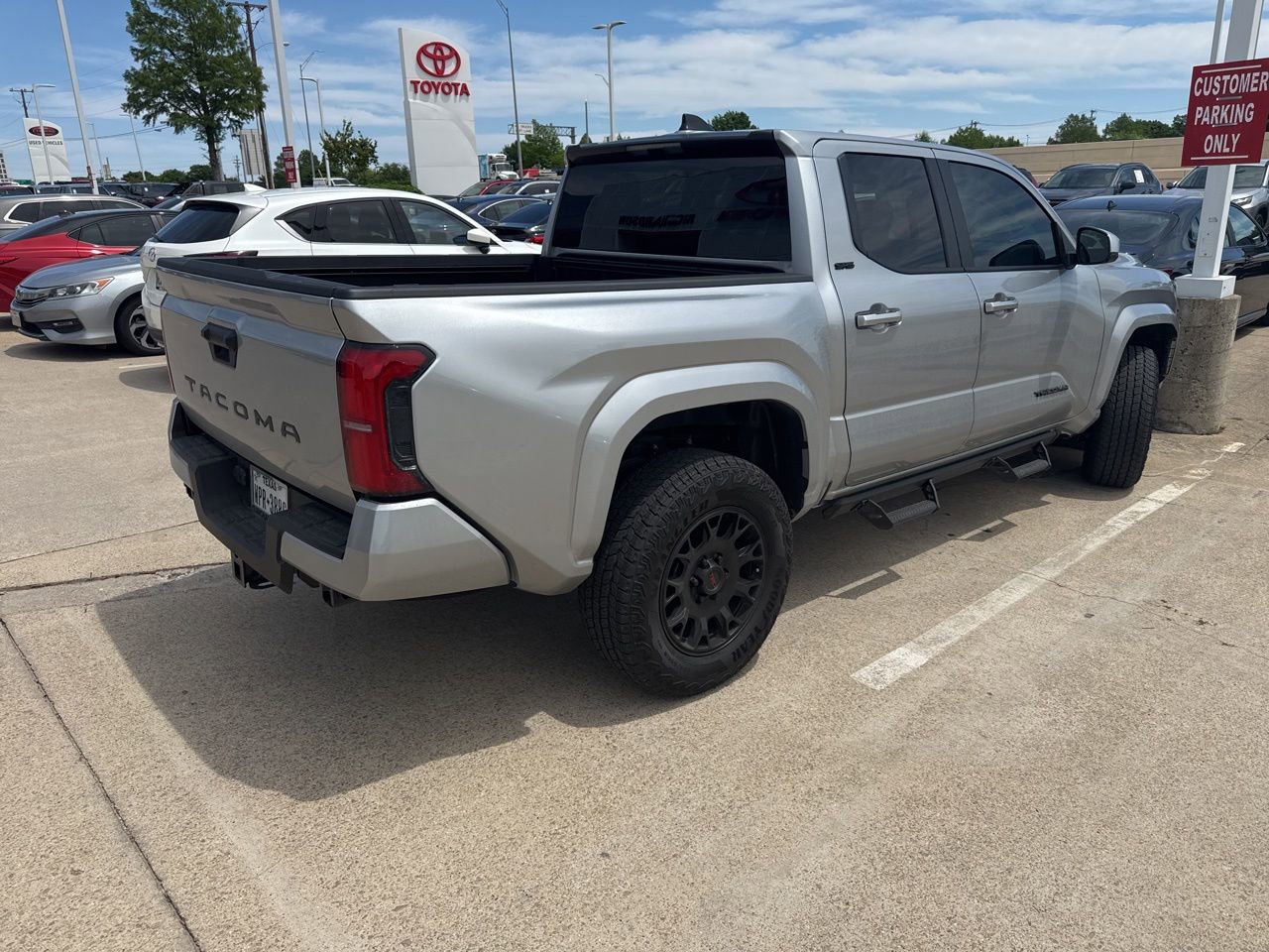 Used 2026 Toyota Tacoma SR5 RWD image 3