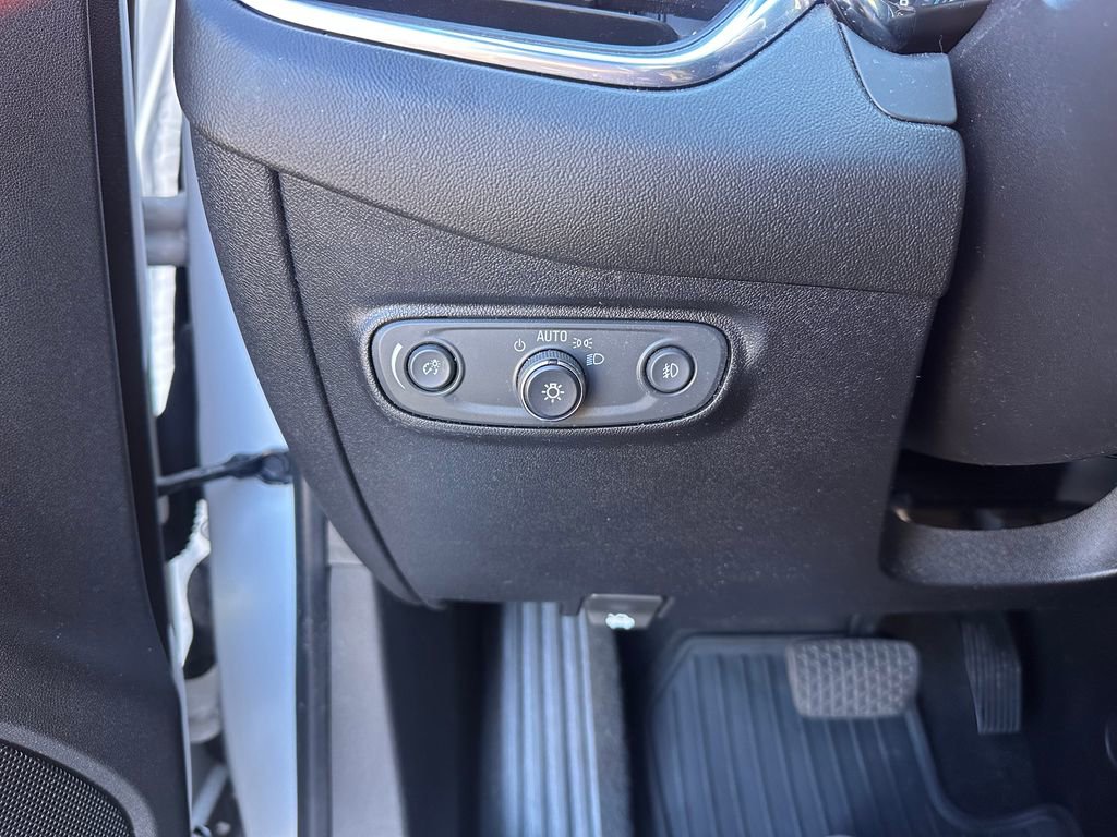 Used 2018 Chevrolet Equinox Premier image 62