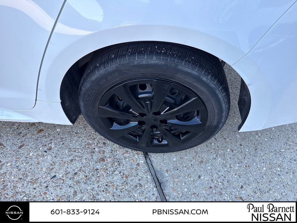 Used 2024 Toyota Corolla LE image 25