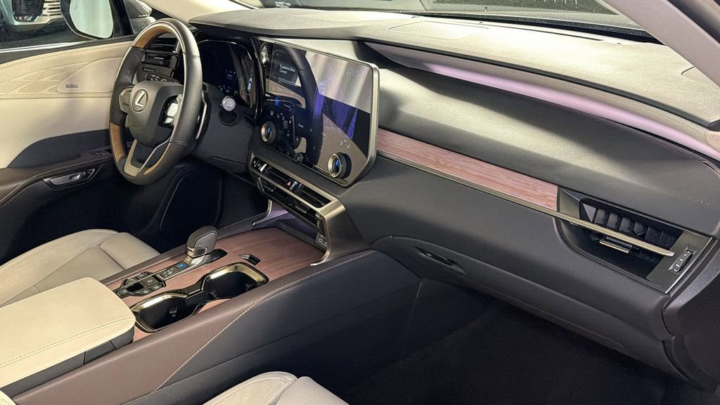 Certified 2025 Lexus RX 450h AWD w/ Convenience Package image 10