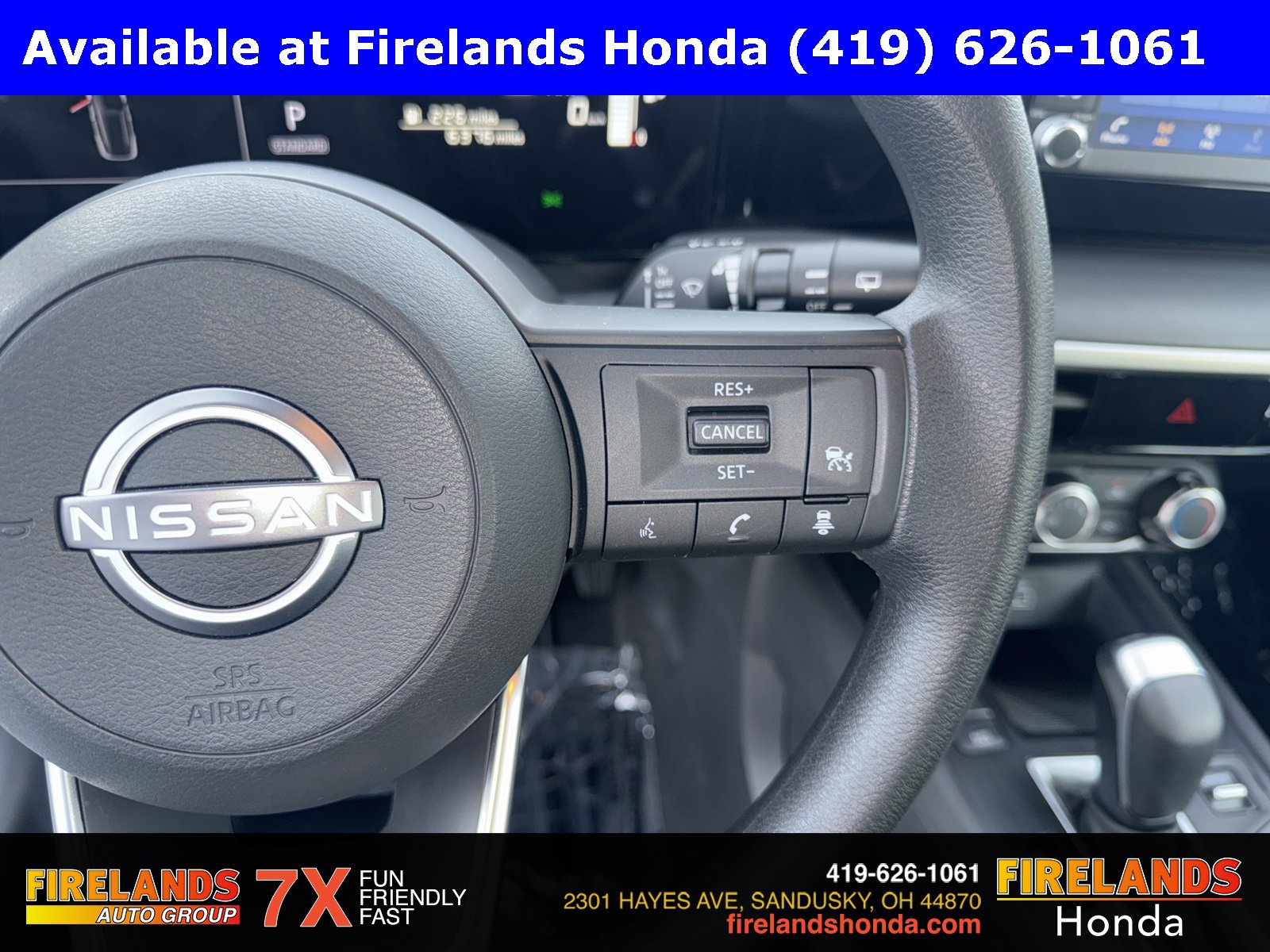 Used 2025 Nissan Kicks S image 16