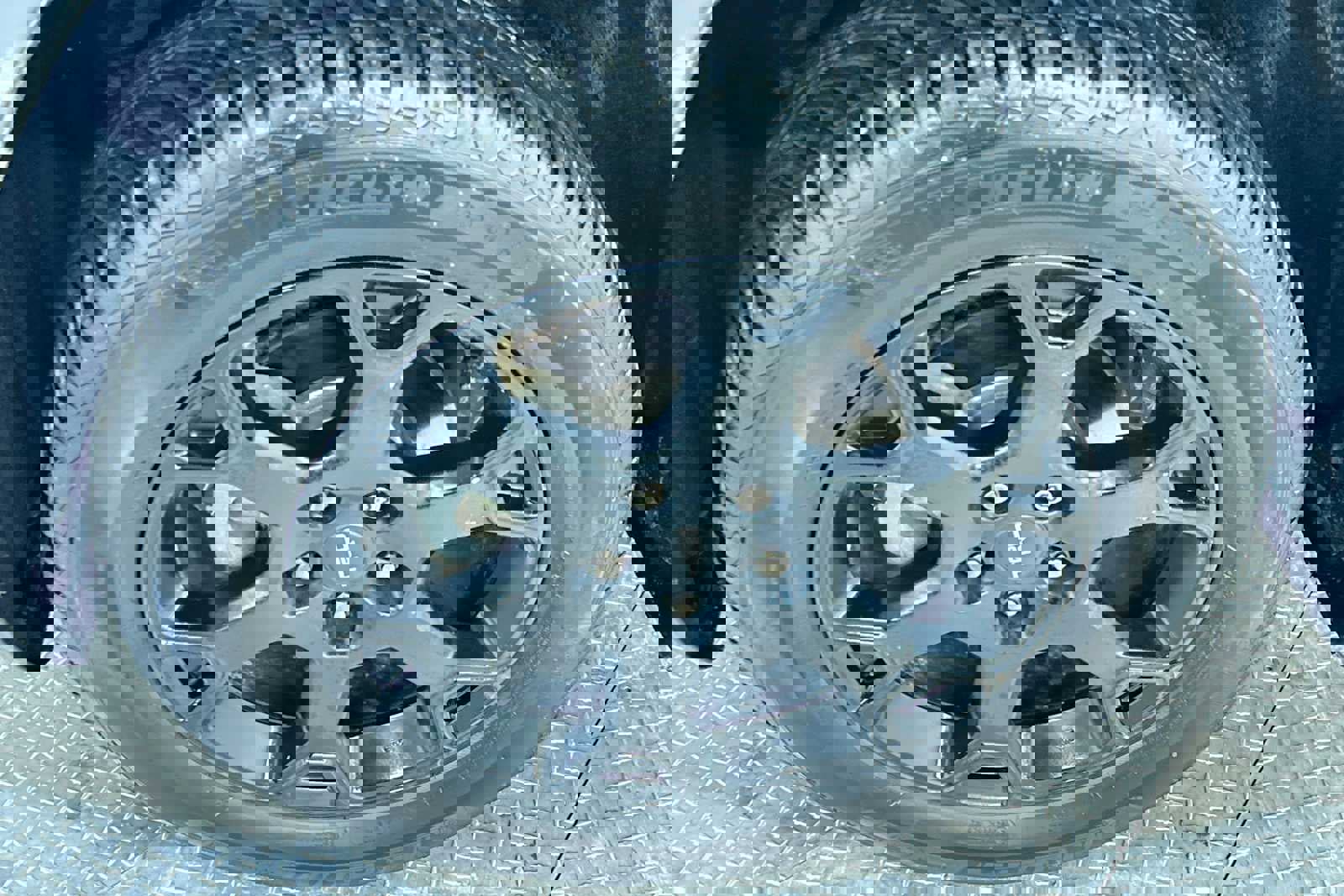 Used 2020 Toyota RAV4 TRD Off-Road image 10