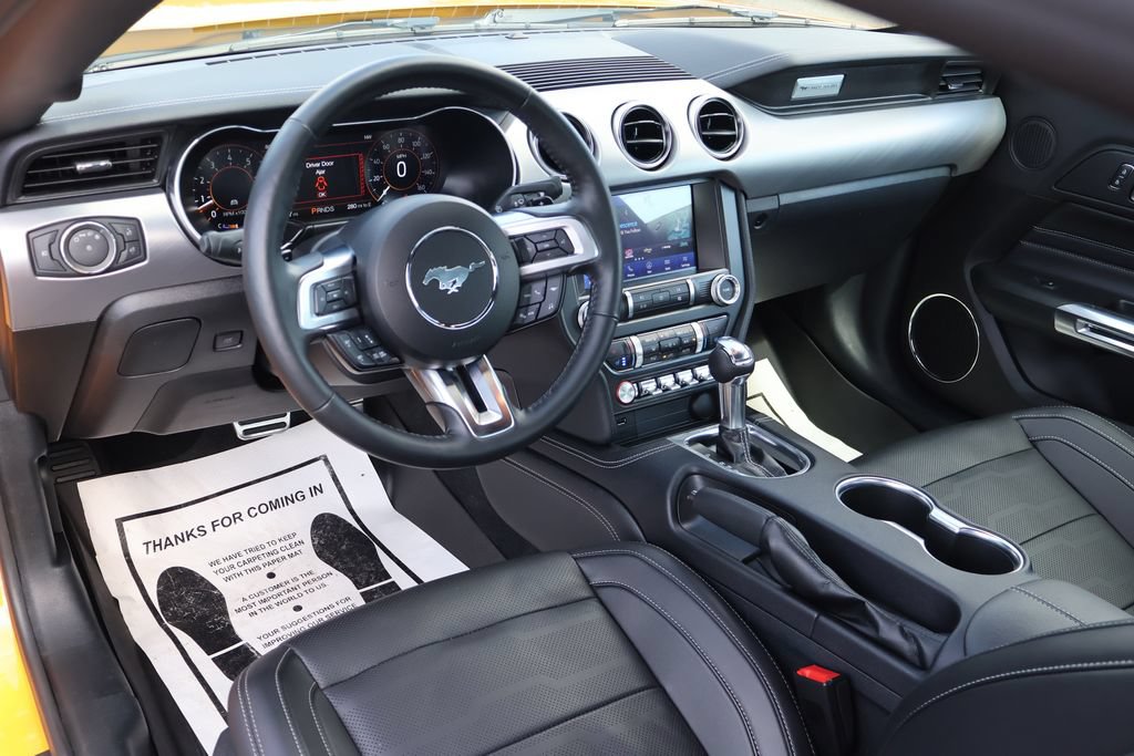 Used 2022 Ford Mustang GT Premium w/ Equipment Group 401A RWD image 6