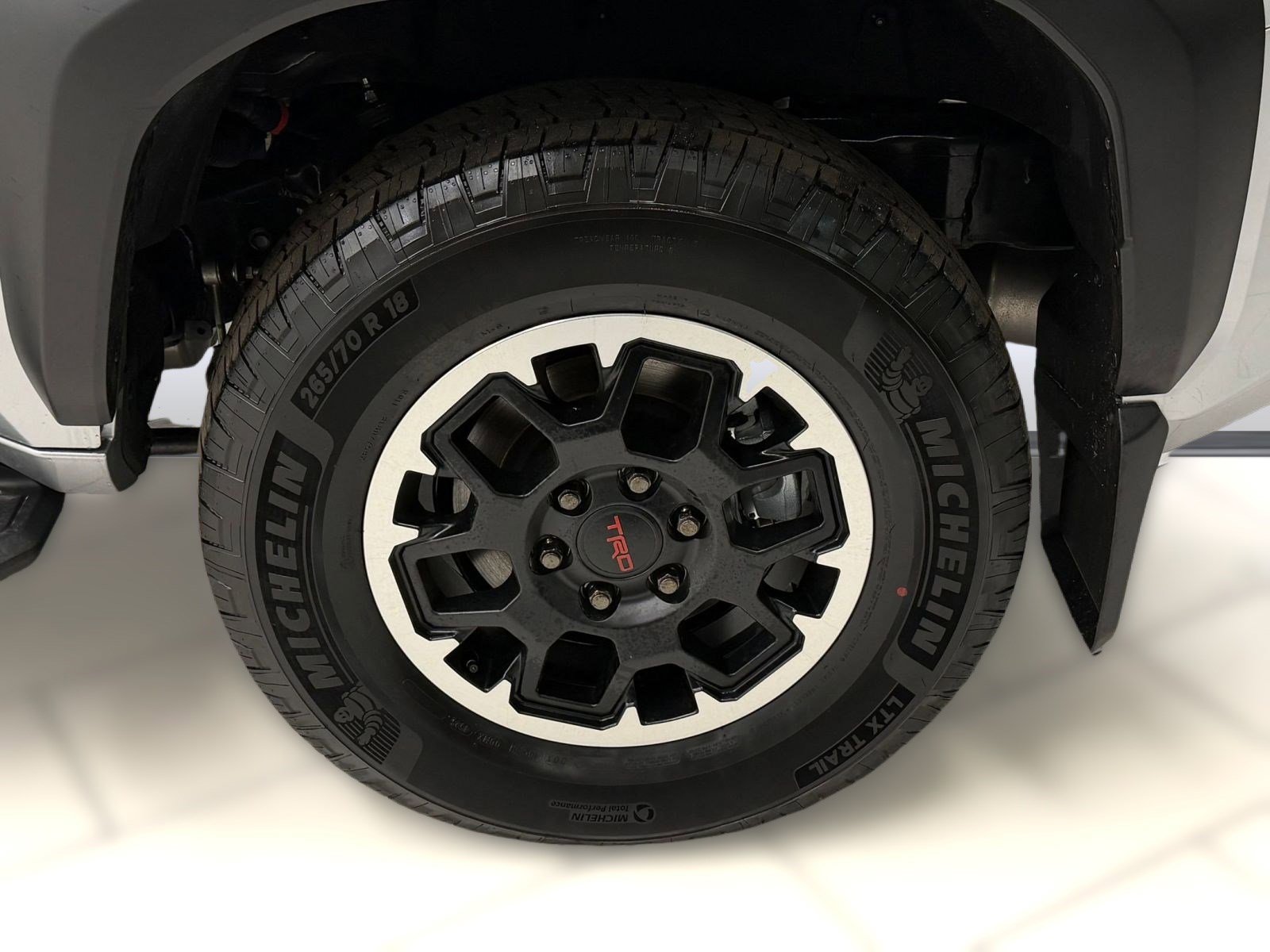 New 2026 Toyota 4Runner 4WD image 9