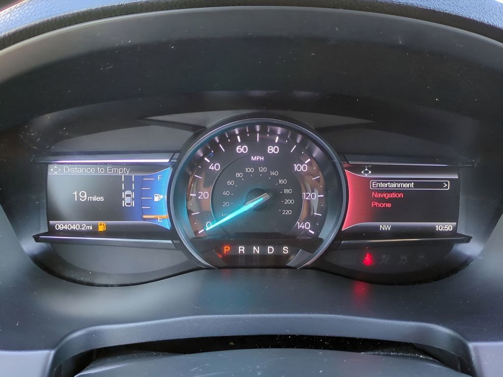 Used 2018 Ford Explorer XLT w/ Equipment Group 202A image 28