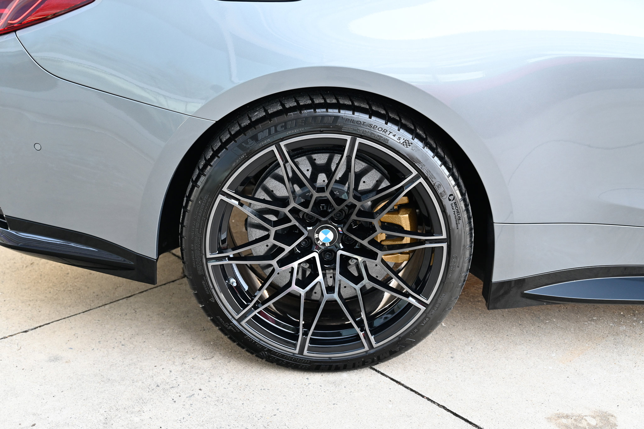 Used 2025 BMW M4 xDrive Competition w/ Carbon Package image 11
