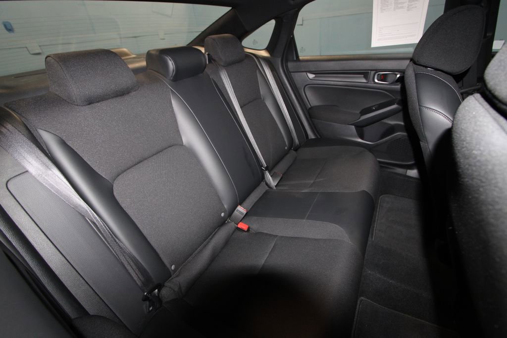 Used 2023 Honda Civic Sport image 24