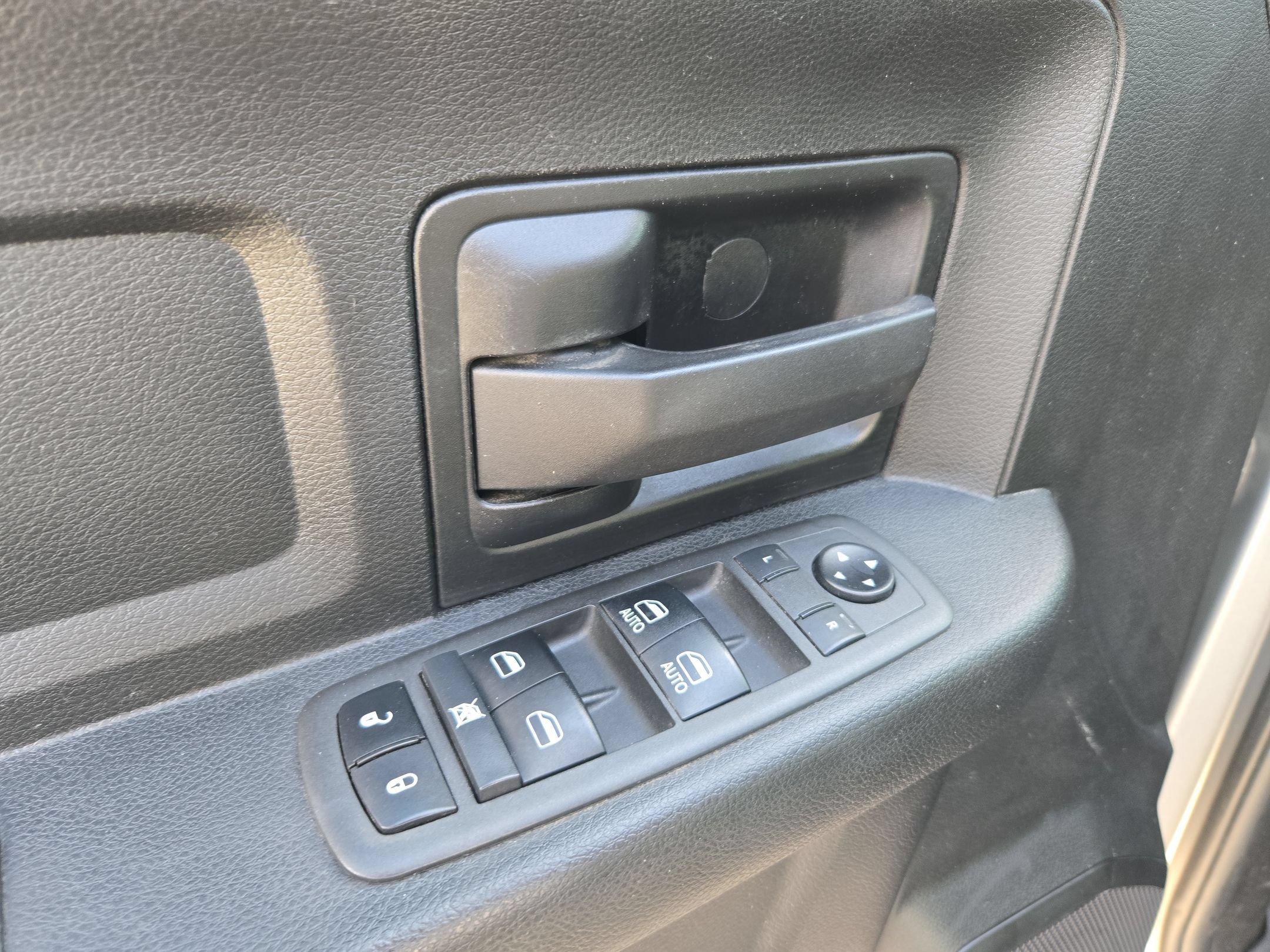 Used 2021 RAM 2500 Tradesman AWD/4WD image 12