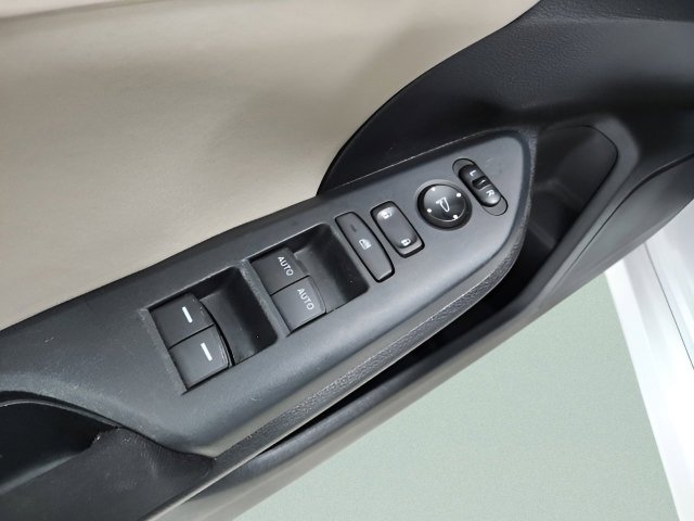 Used 2020 Honda Civic EX image 25