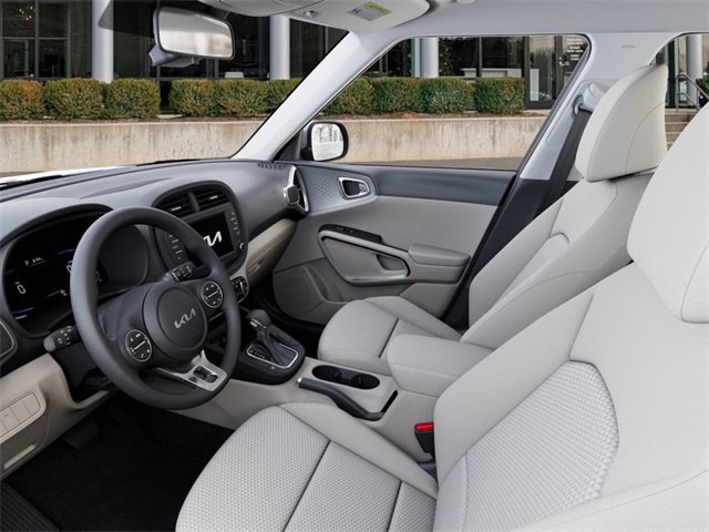 New 2025 Kia Soul LX image 18