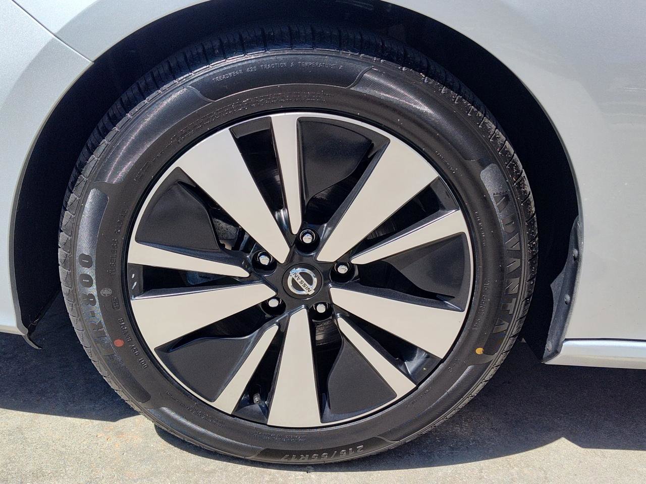 Used 2021 Nissan Altima 2.5 SV image 11