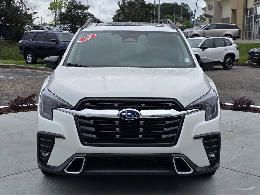 Used 2025 Subaru Ascent Touring w/ Popular Package #1 AWD/4WD image 2