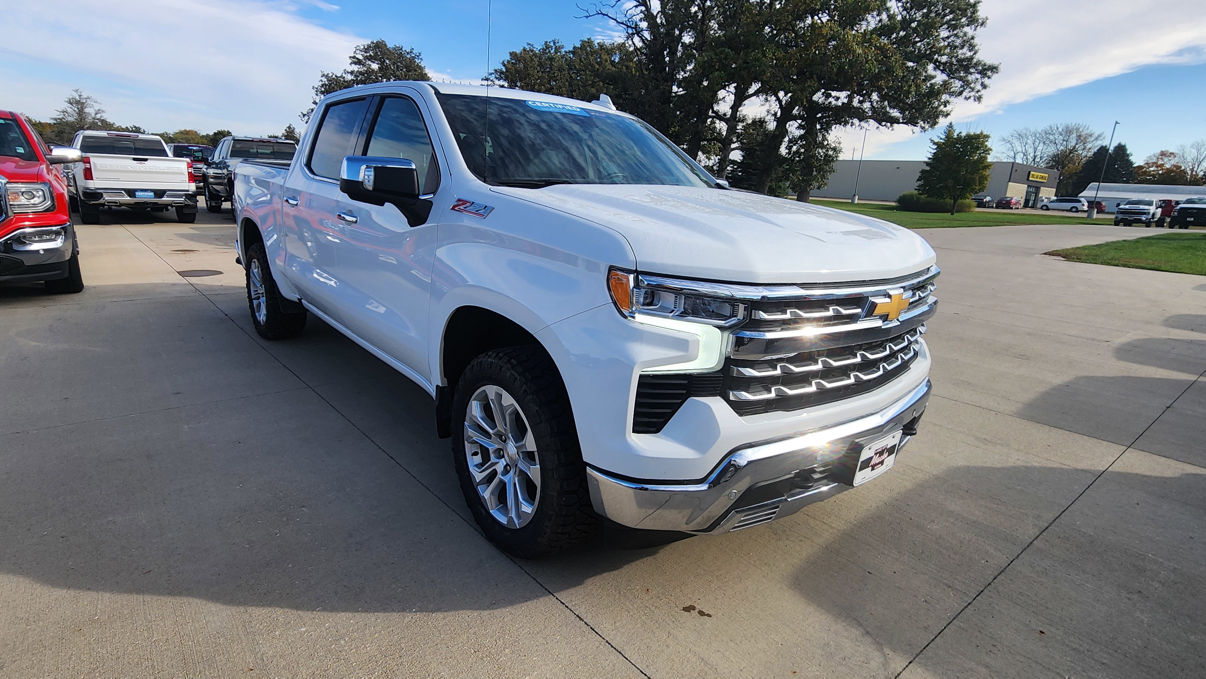 Certified 2023 Chevrolet Silverado 1500 LTZ w/ Technology Package image 3