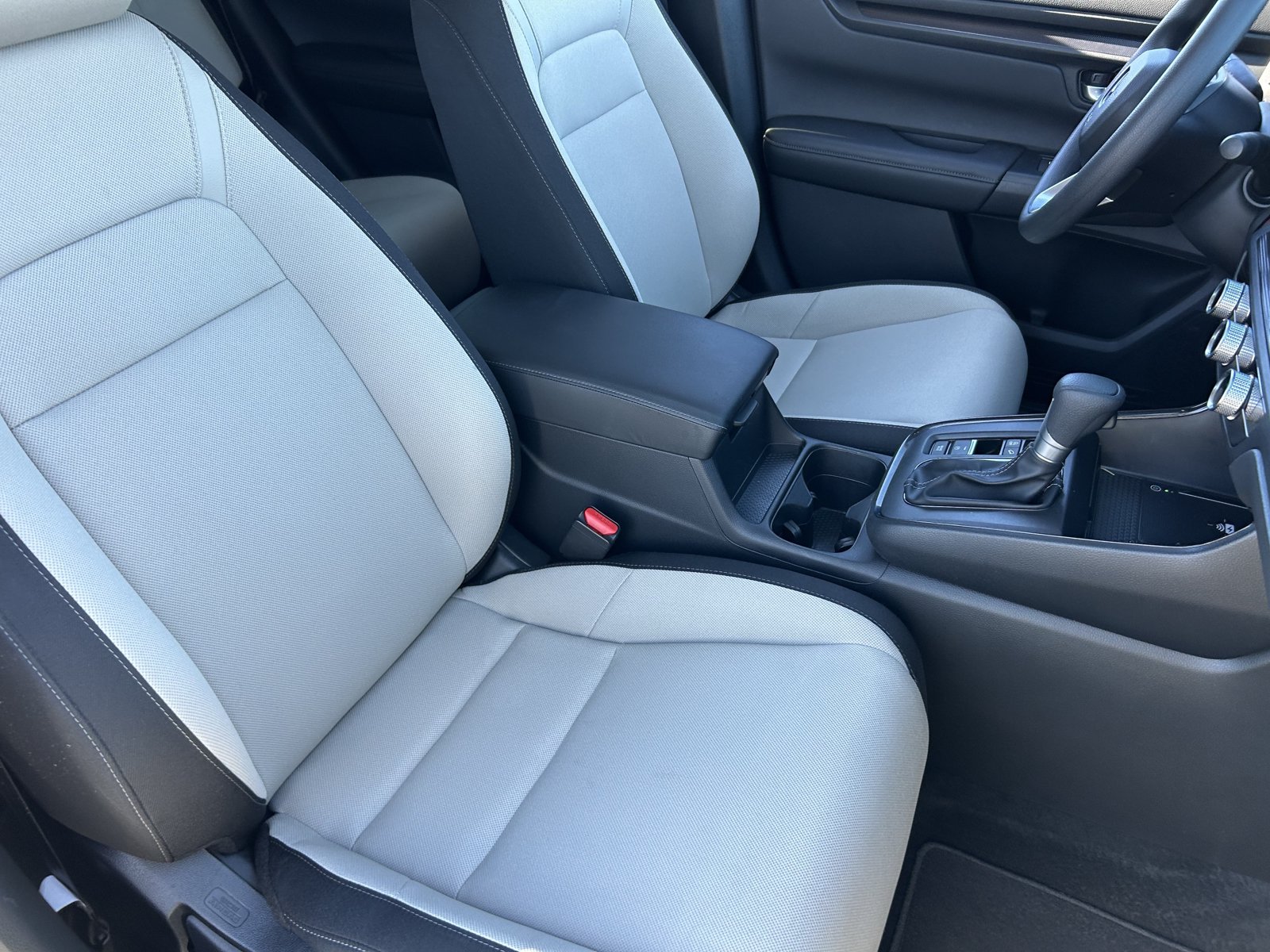 Used 2026 Honda CR-V EX image 11