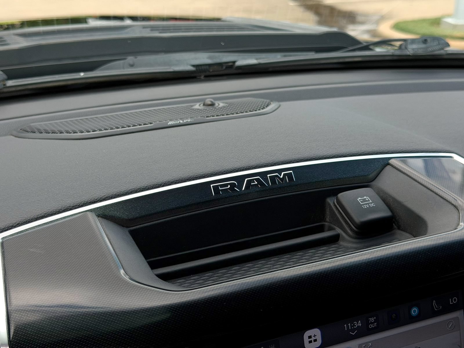 Used 2022 RAM 1500 Laramie w/ Sport Appearance Package AWD/4WD image 20