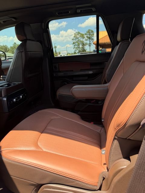 Used 2022 Ford Expedition King Ranch RWD image 11