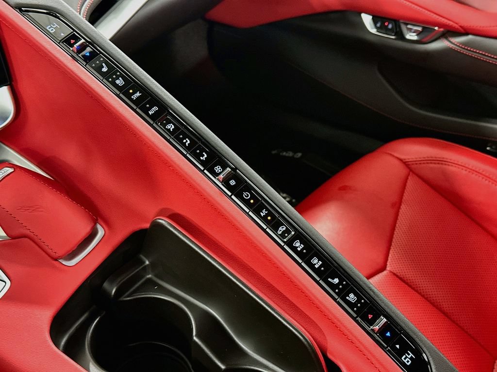 Used 2024 Chevrolet Corvette Stingray Preferred Conv w/ 2LT RWD image 16