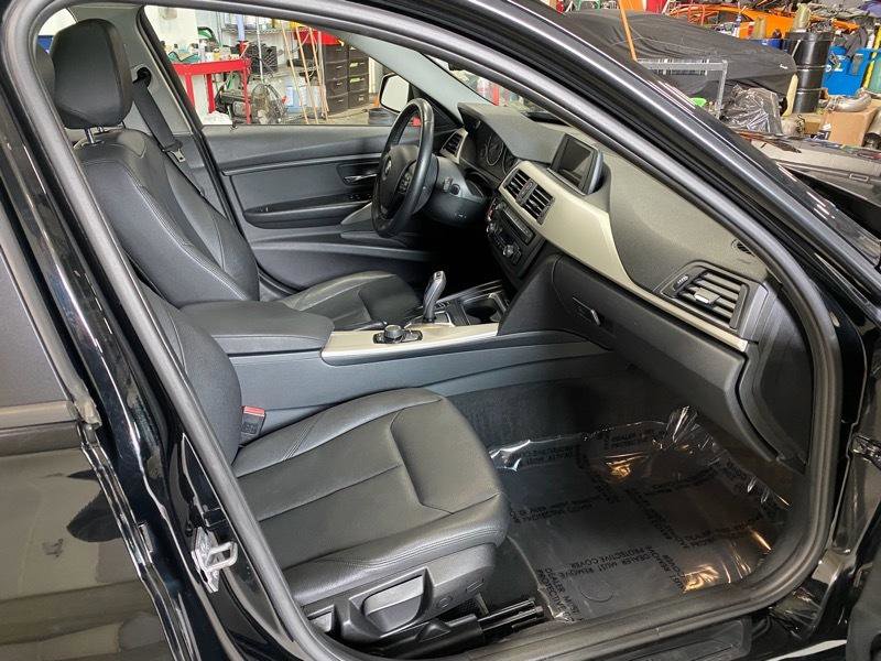 Used 2015 BMW 320i xDrive Sedan AWD/4WD image 18