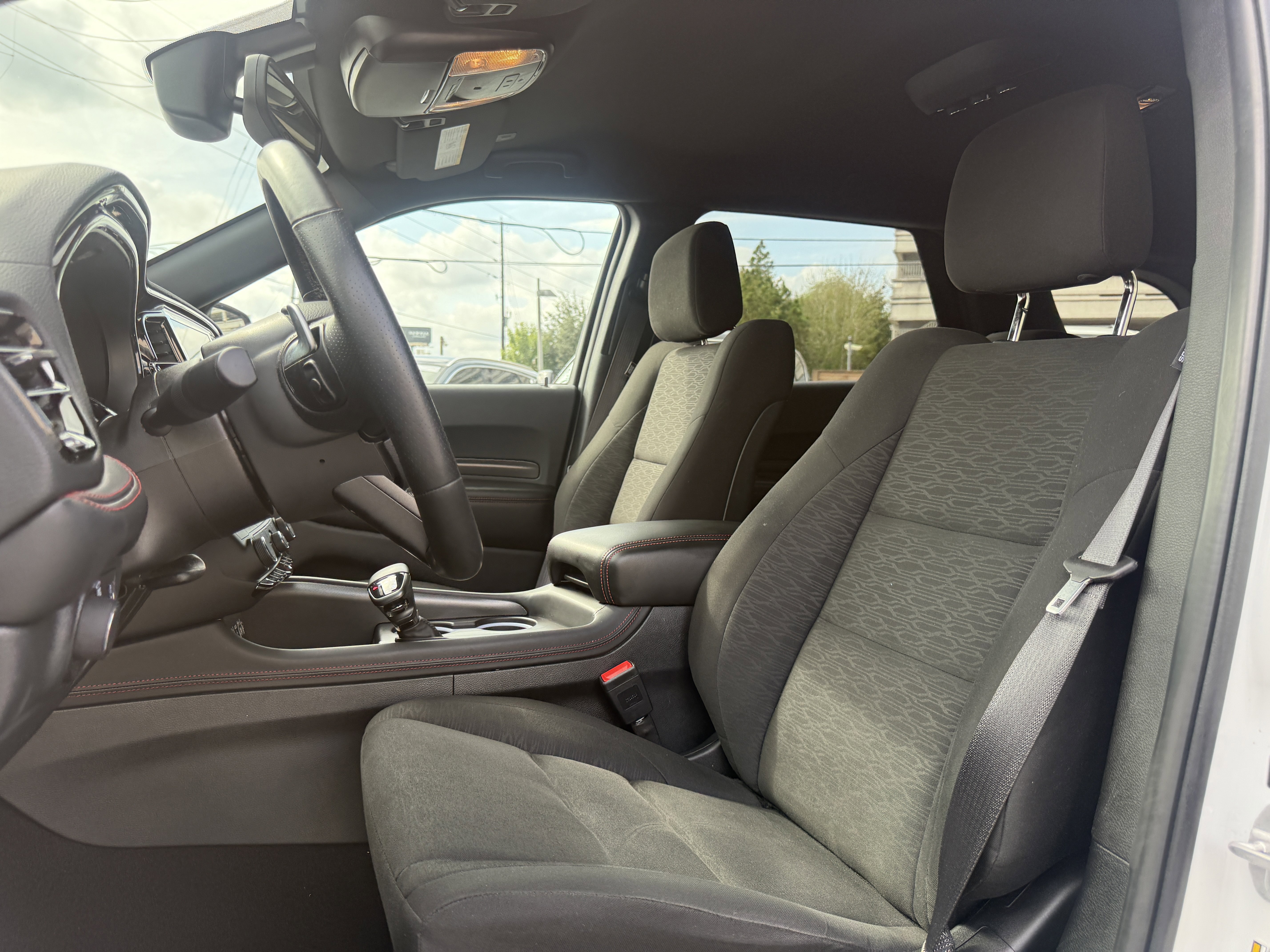 Used 2025 Dodge Durango GT image 13