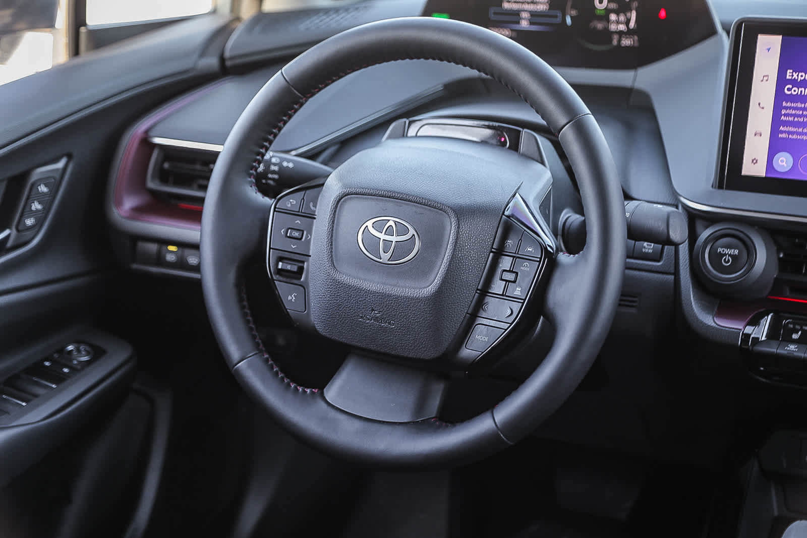 Used 2024 Toyota Prius Prime Premium w/ Advanced Technology Package image 15