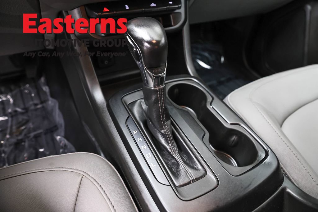 Used 2022 GMC Canyon Elevation Standard image 18